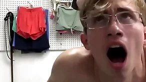 Defrauding guy cannot over depending on the brush makes office-holder cum - darron bluu ,cole church - copfucks