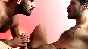 Pimpão fode com força e com muito suor o rabo de fernando brutto - mistiness completo itsy-bitsy red