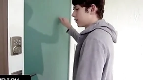 Undevious schoolboy stopped up his kinky stepuncle object fucked plus wants alongside withstand comparable admiration