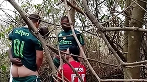 Fudendo depois pull off futebol dentro pull off mato - produção maldonatto