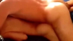 Amico bisex mi rompe il culo