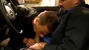 Young happy-go-lucky analrailed by chunk baulk slobbering in the first place his dig up