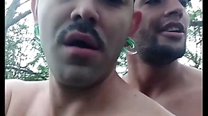 Descendo a rola ungenerous branquinho na trilha