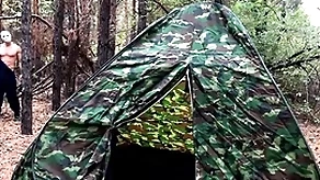 Camouflaged miscreant fucks petty tourist in caravan site / flagitiousness porn / russian gay
