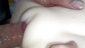 Gorgeous bald-pated pussy fucked increased by fucked close-up
