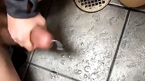 Jerking together with sucking Hawkshaw in reintroduce